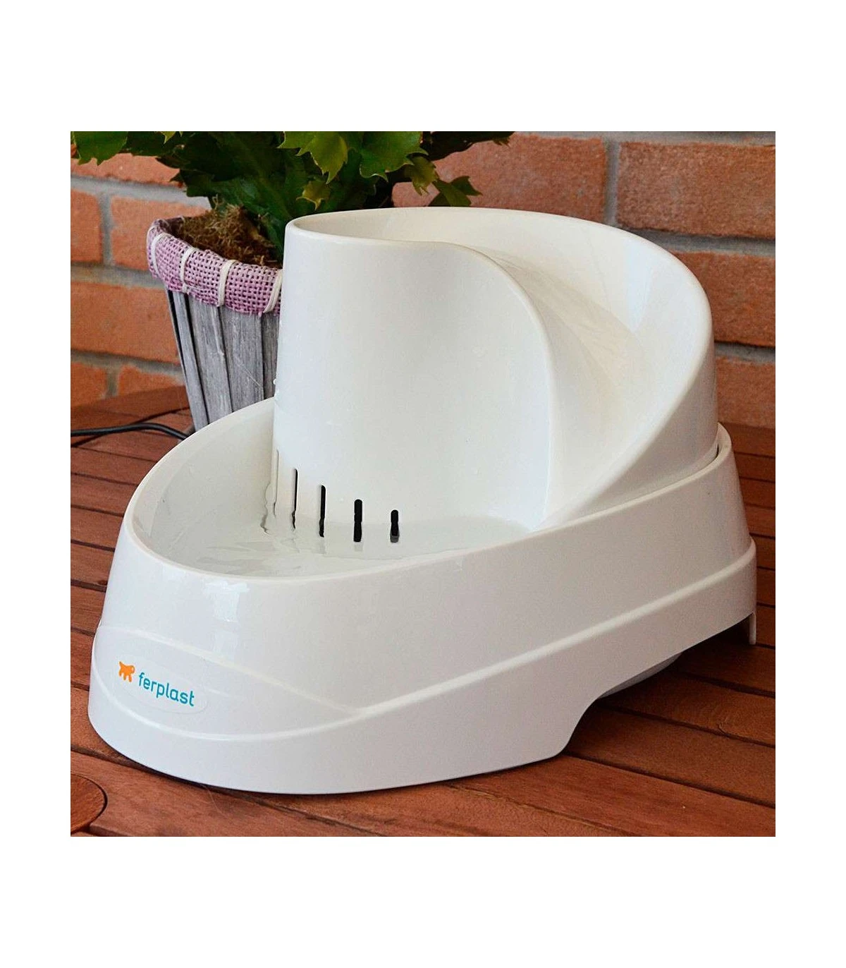 Ferplast Vega Fontanella Per Gatti E Cani 3 Ferplast Vega Fontanella Per Gatti E Cani - immagine 3